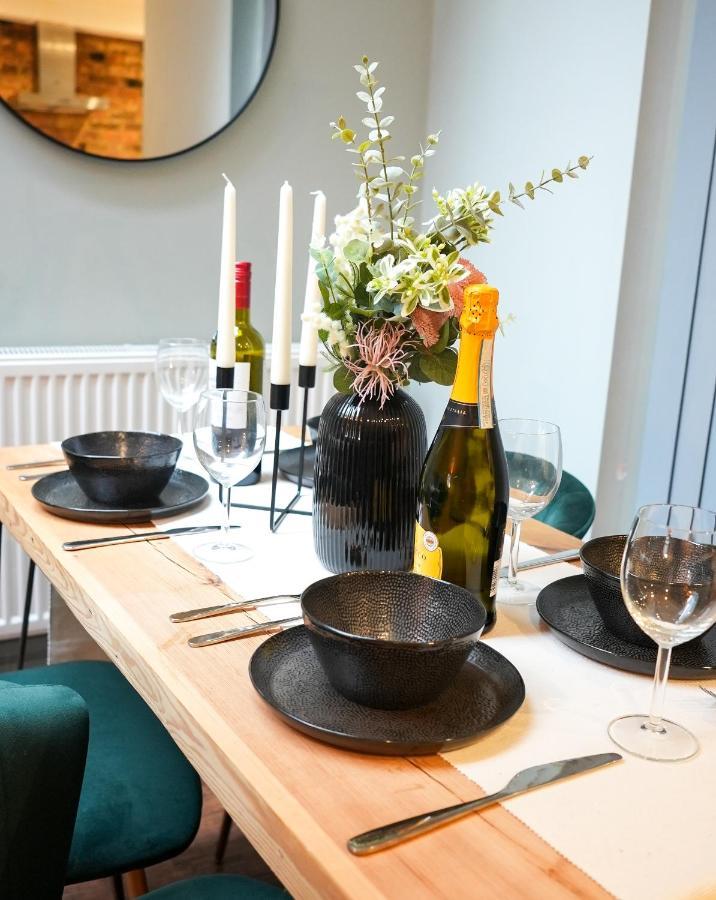 Stunning Brighton Seaside 2-Bedroom Townhouse With Patio, Sleeps 6 Esterno foto